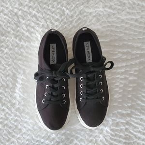 Steve Madden Emmi Canvas Platform Sneaker (8.5)